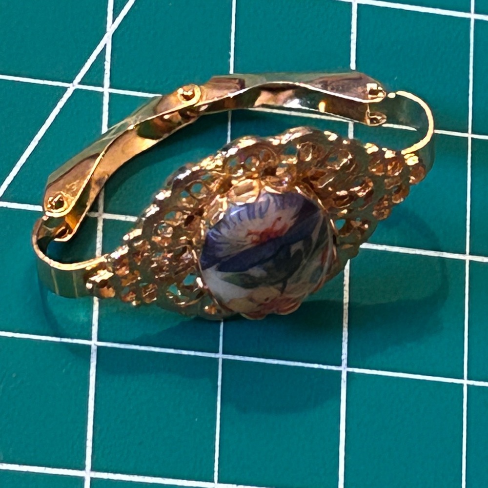 Vintage Gold Scarf Clip Hand Painted Flower Center Stone